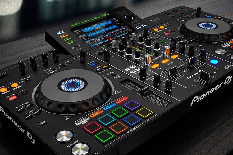 Pioneer DJ XDJ RX2 HUB HI