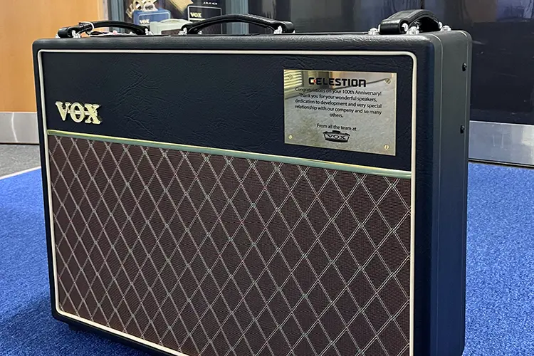vox celestion 2 HI
