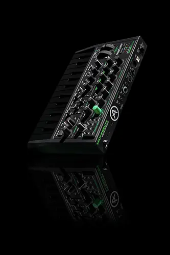 Arturia MICROBRUTE 6 HI