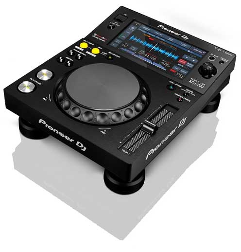 PionerDJ XDJ700