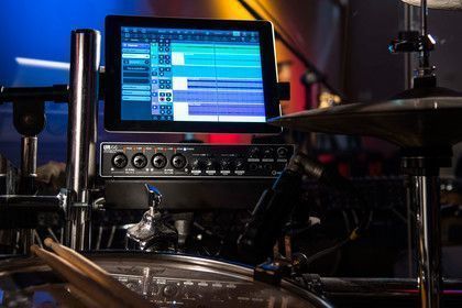 UR44 Steinberg iPad ISPMusica