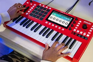 Akai Pro 3 HI