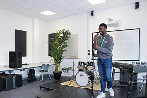 Pioneer PRO AUDIO XPRS delivers big creative benefits in Big Creative Education Pioneer Pro Audio 1 HI