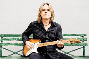 Andy Timmons. “El virtuosismo es expresividad” Andytimmons5